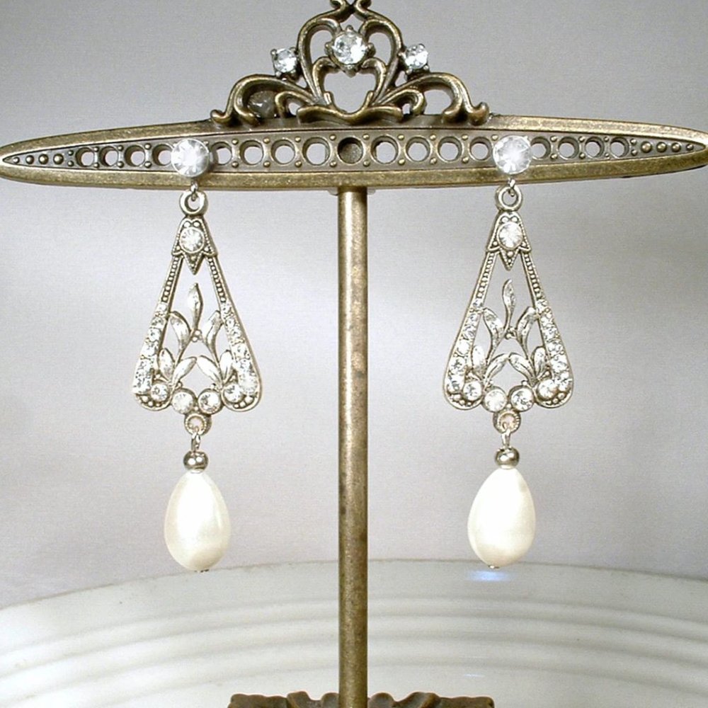 Pearl Bridal Earrings, 1920s Flapper/Art Deco